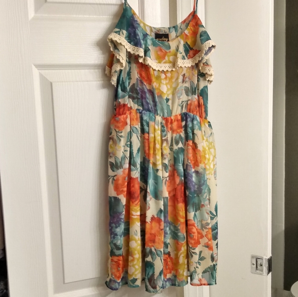 Beautiful floral mini dress